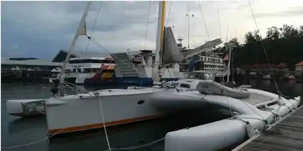 dick newick trimaran delivered by yacht delivery solutions